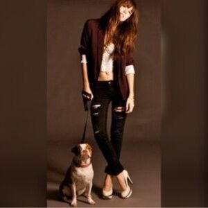 Forever 21 Black Distressed Women Jeans